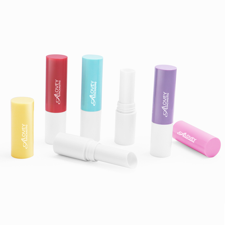 Airtight lipstick container