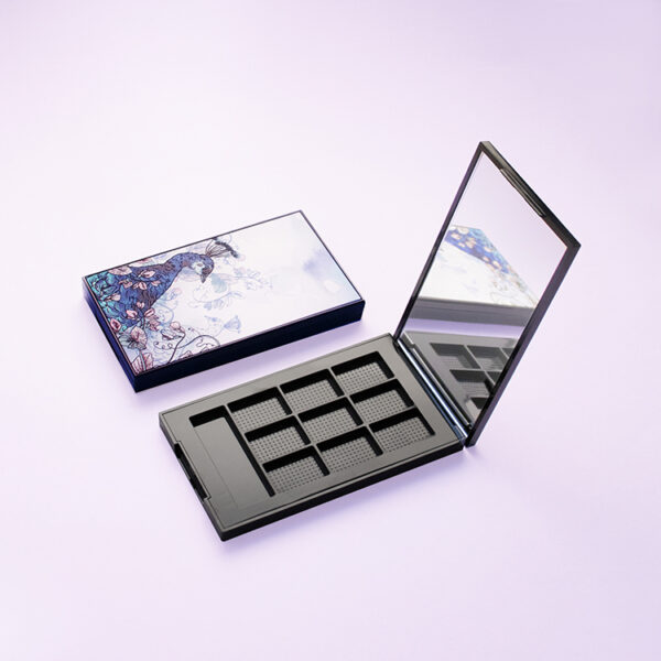 Empty eyeshadow palette case