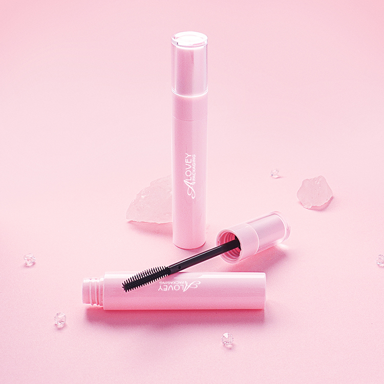 pink container mascara